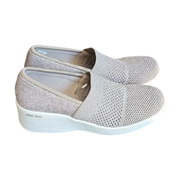 Skechers Pier Lite Slip-On Knit Wedge - Picture 2 of 8